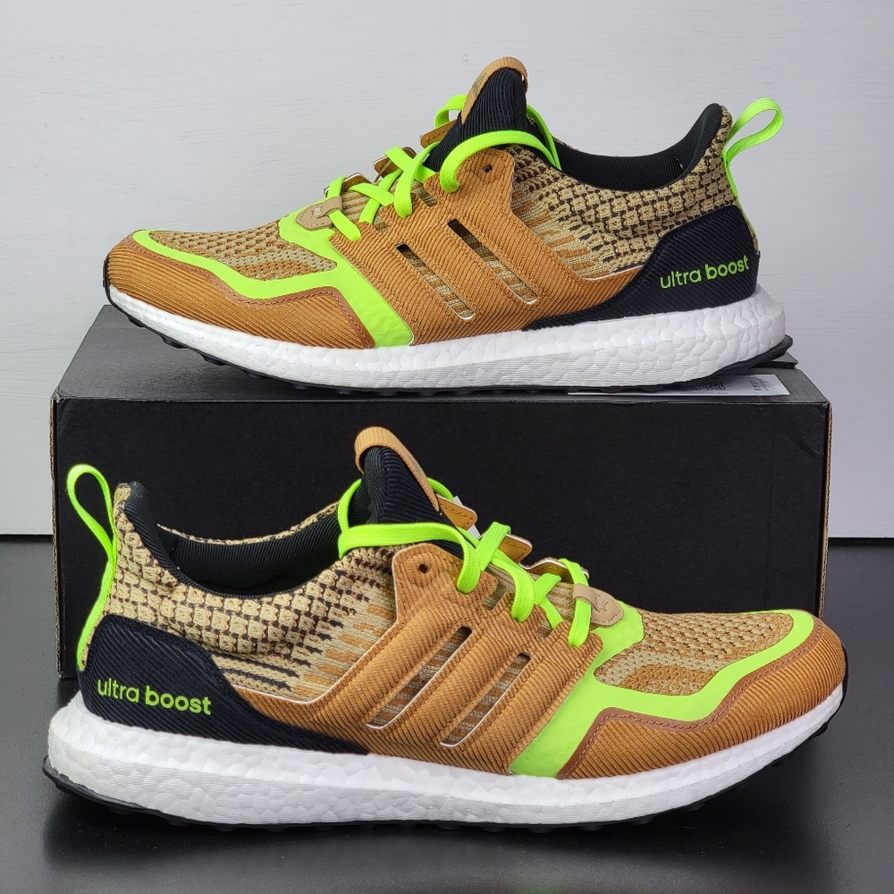 Adidas Originals Ultraboost 5.0 DNA Sneakers Boost Black Tan Green Men's Shoes